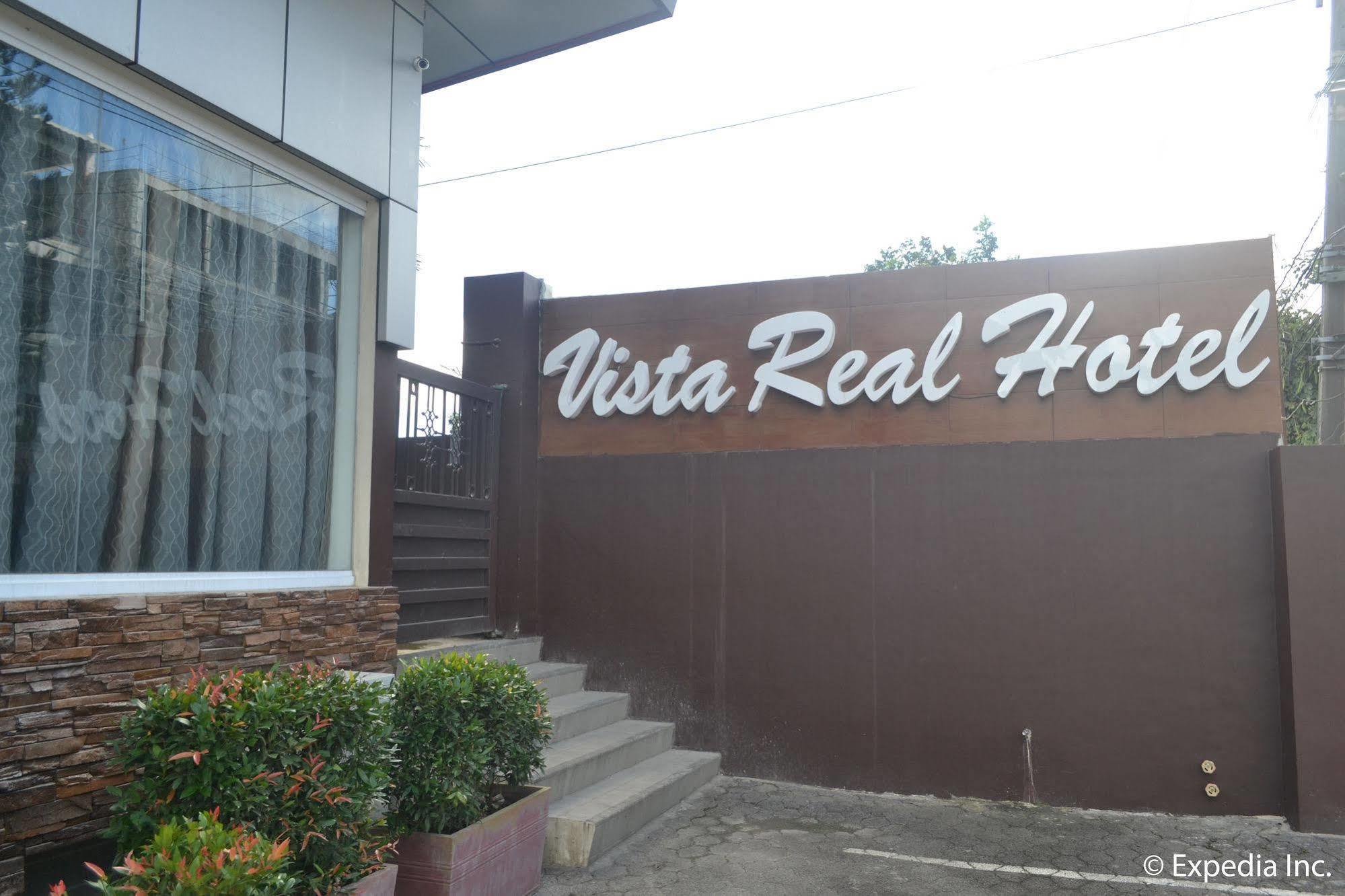 Vista Real Hotel Tagaytay City Extérieur photo